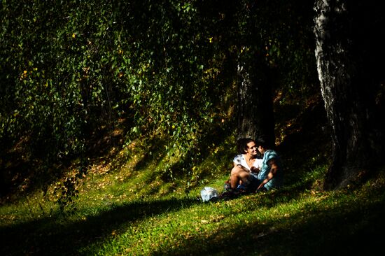 Теплая погода в Москве
