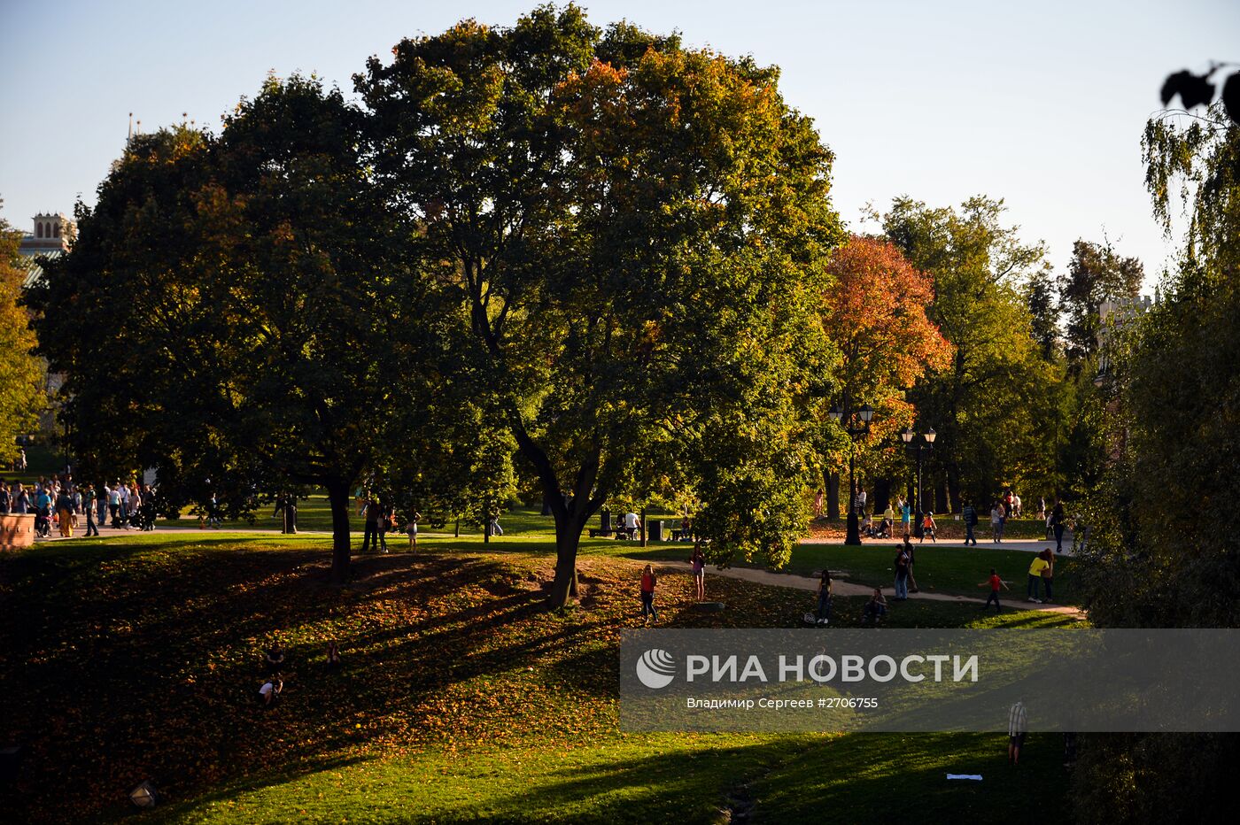 Теплая погода в Москве