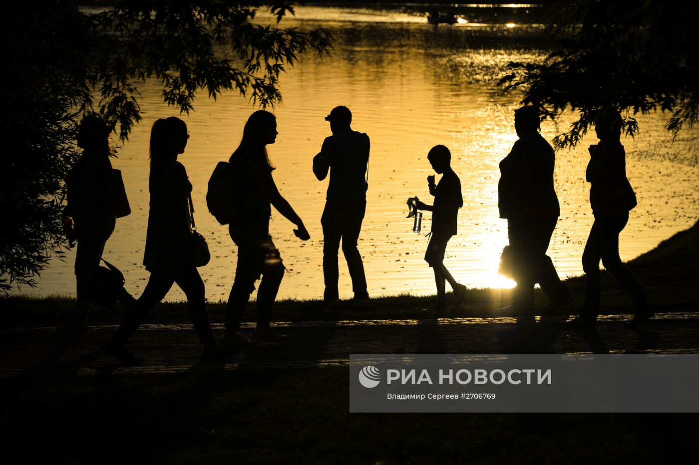 Теплая погода в Москве