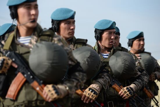 Учения Коллективных миротворческих сил ОДКБ "Нерушимое братство-2015"