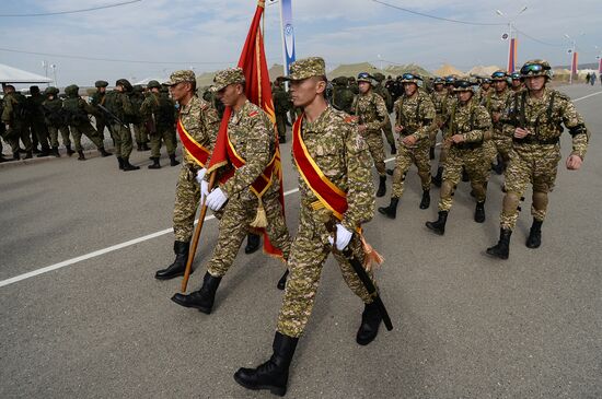 Учения Коллективных миротворческих сил ОДКБ "Нерушимое братство-2015"