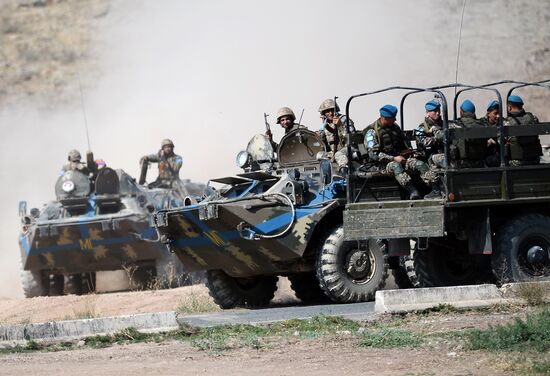 Учения Коллективных миротворческих сил ОДКБ "Нерушимое братство-2015"