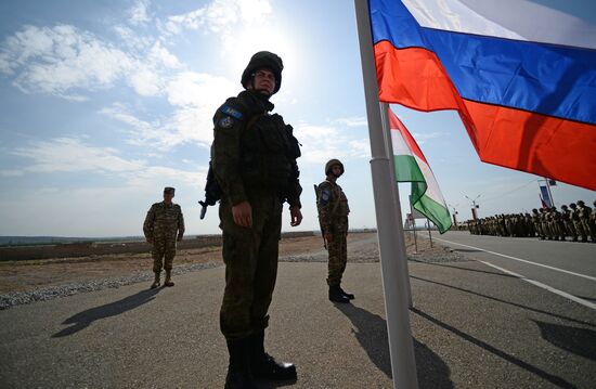 Учения Коллективных миротворческих сил ОДКБ "Нерушимое братство-2015"