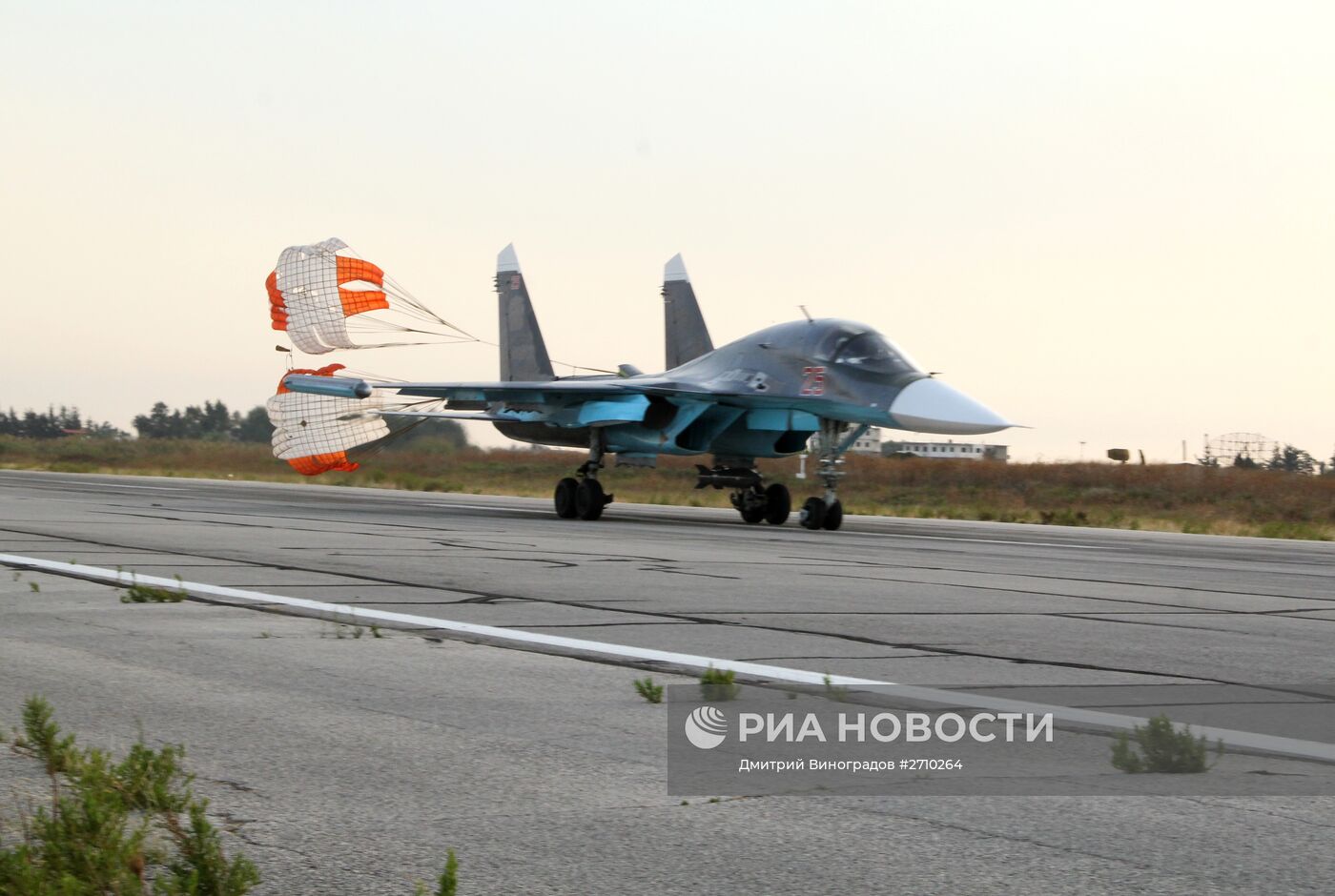 Российская боевая авиация на аэродроме около Латакии