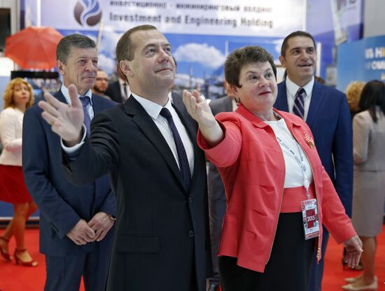 Премьер-министр РФ Д.Медведев посетил инвестиционный форум "Сочи-2015"