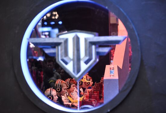 Выставка Comic Con Russia и "ИгроМир". День второй