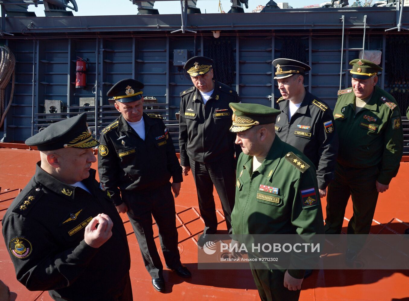 Открытие "Дней инноваций" Минобороны РФ в Восточном военном округе во Владивостоке