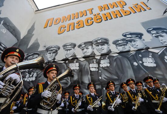 Открытие арт-проекта граффити с изображением Героев Великой Отечественной войны