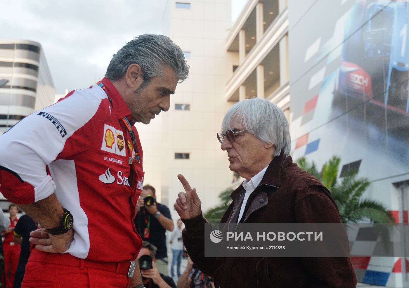 Подготовка к российскому этапу чемпионата мира по кольцевым автогонкам в классе "Формула-1"