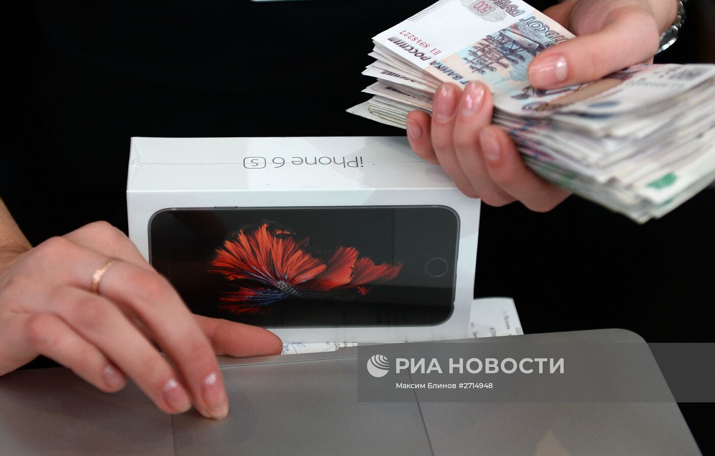 Старт продаж новых iPhone 6s и iPhone 6s Plus в Москве