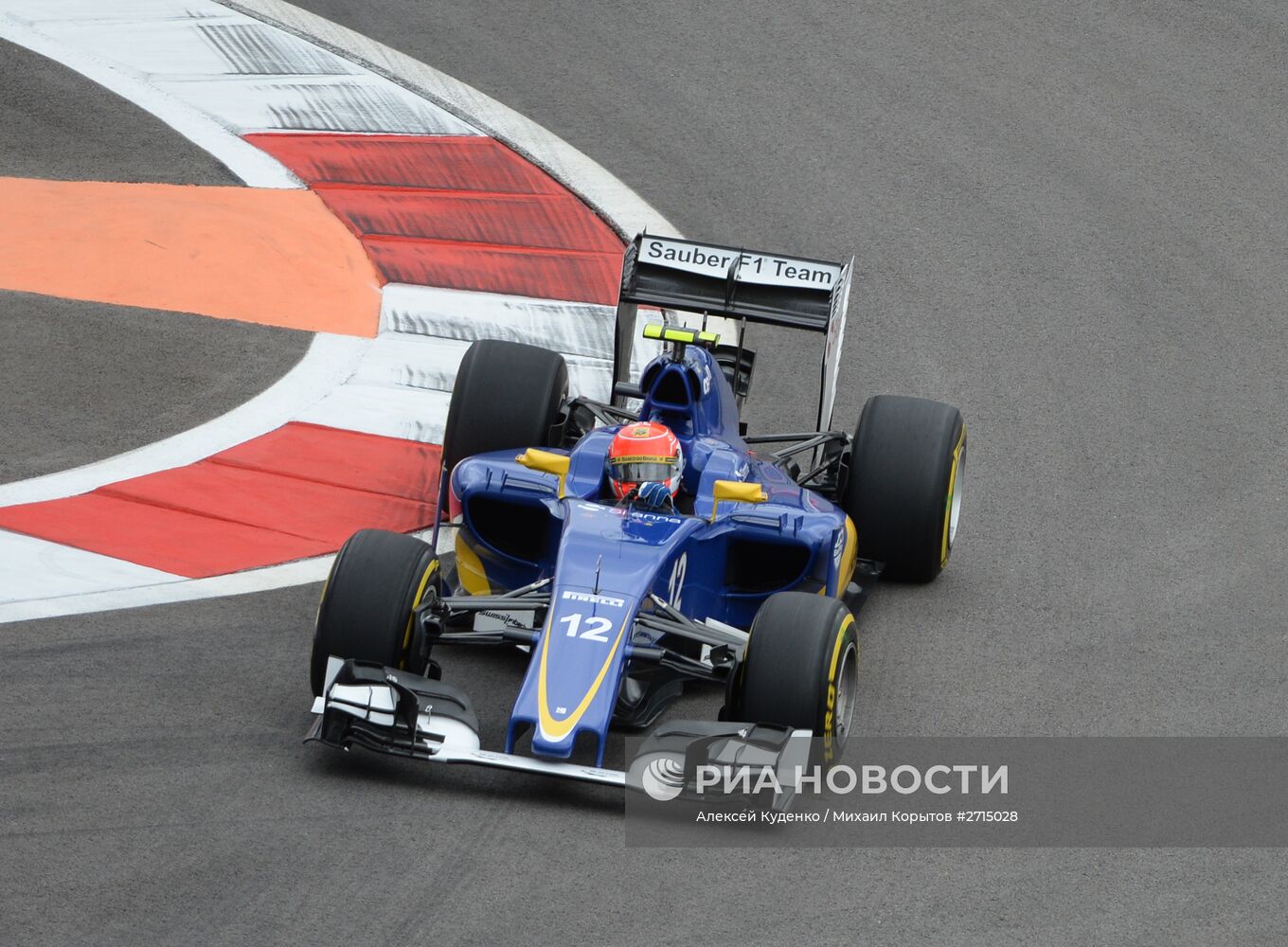 Автоспорт. Формула -1. Гран-при России. Свободные заезды
