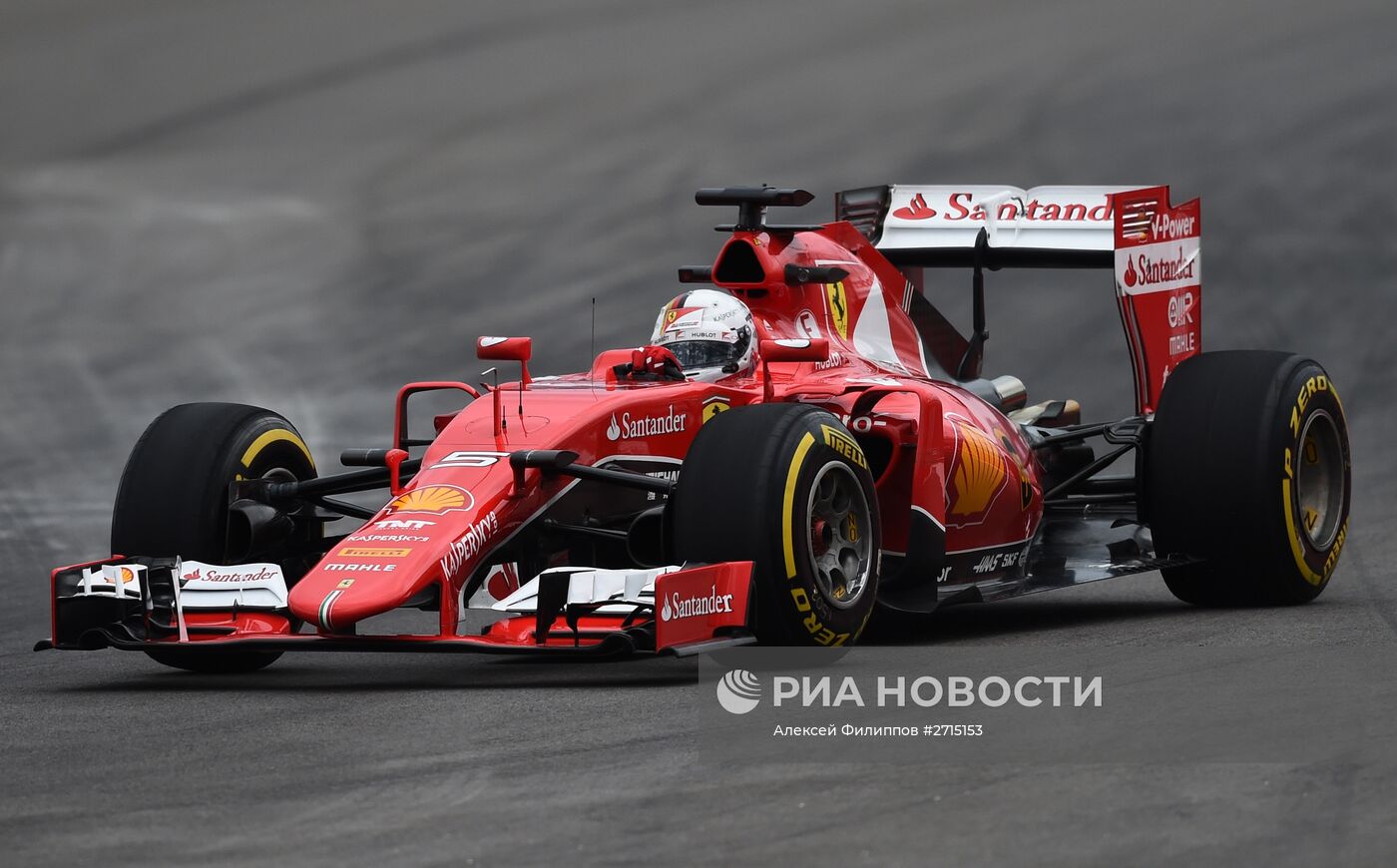 Автоспорт. Формула -1. Гран-при России. Свободные заезды