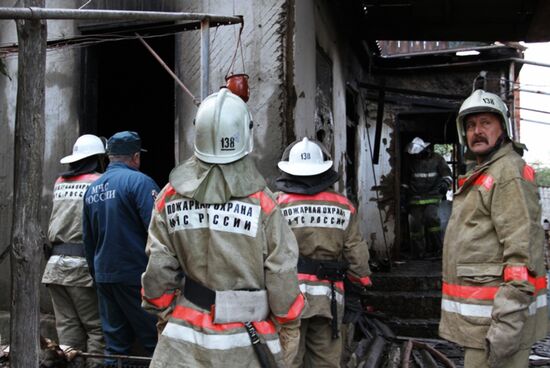Семь детей погибли при пожаре в частном доме в Краснодарском крае