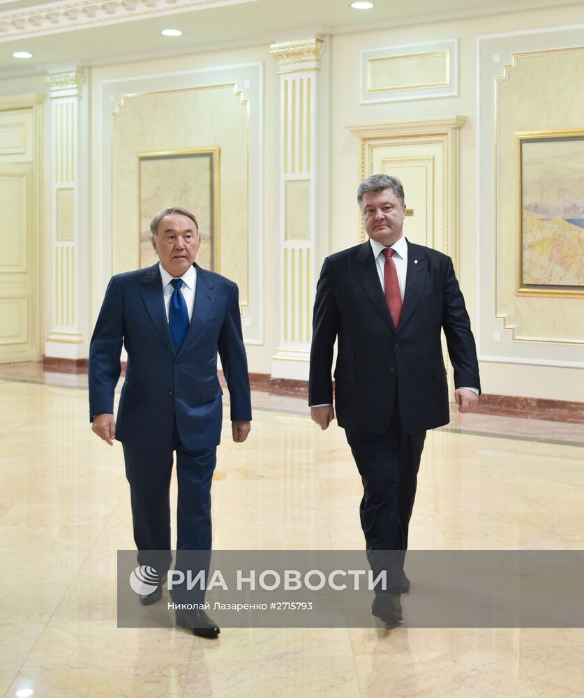 Встреча Н.Назарбаева и П.Порошенко в Астане