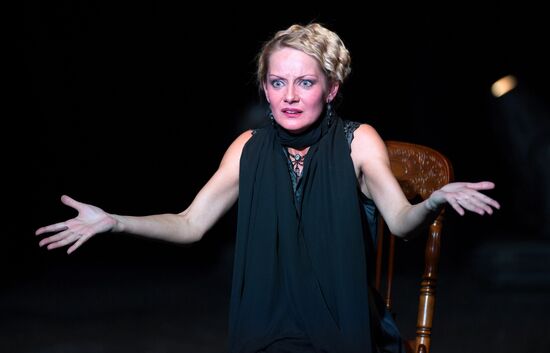 Генеральный прогон спектакля "Анна Каренина. Lecture"