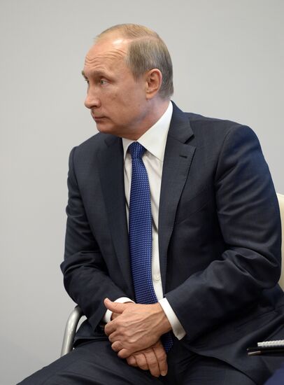 Встреча президента РФ В.Путина и наследного принца Абу-Даби М.А.Нахайяном