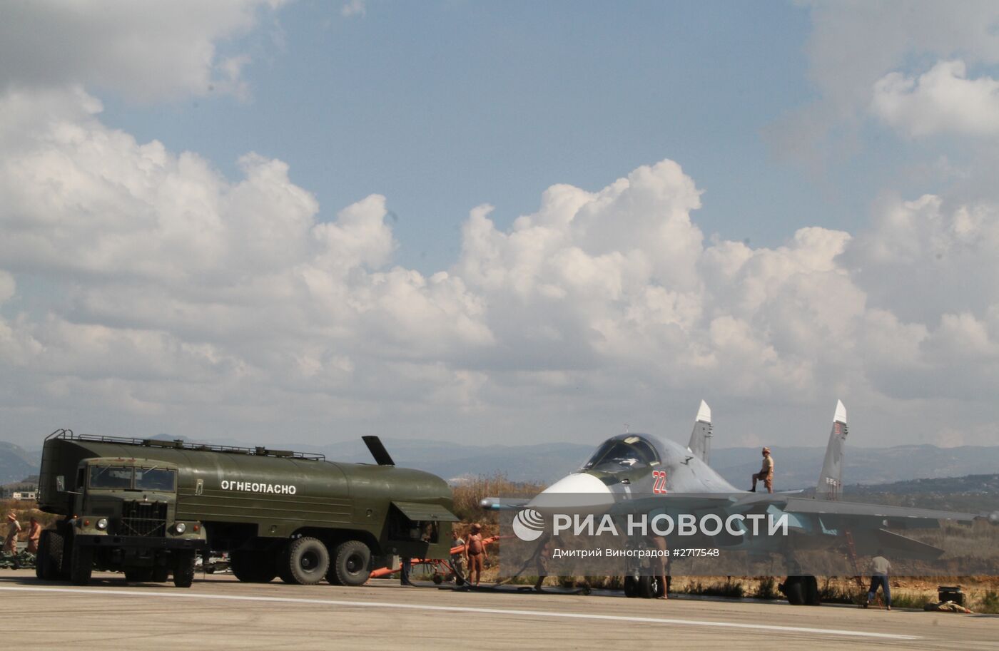 Российская боевая авиация на авиабазе "Хмеймим" в Сирии