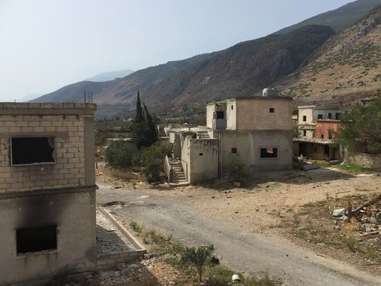 Сирийская армия освободила от боевиков "Фронта ан-Нусра" деревню Саф-Сафа в провинции Хама