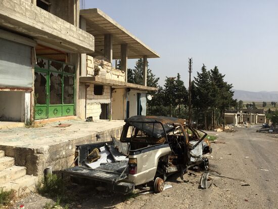 Сирийская армия освободила от боевиков "Фронта ан-Нусра" деревню Саф-Сафа в провинции Хама