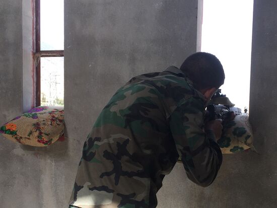 Сирийская армия освободила от боевиков "Фронта ан-Нусра" деревню Саф-Сафа в провинции Хама