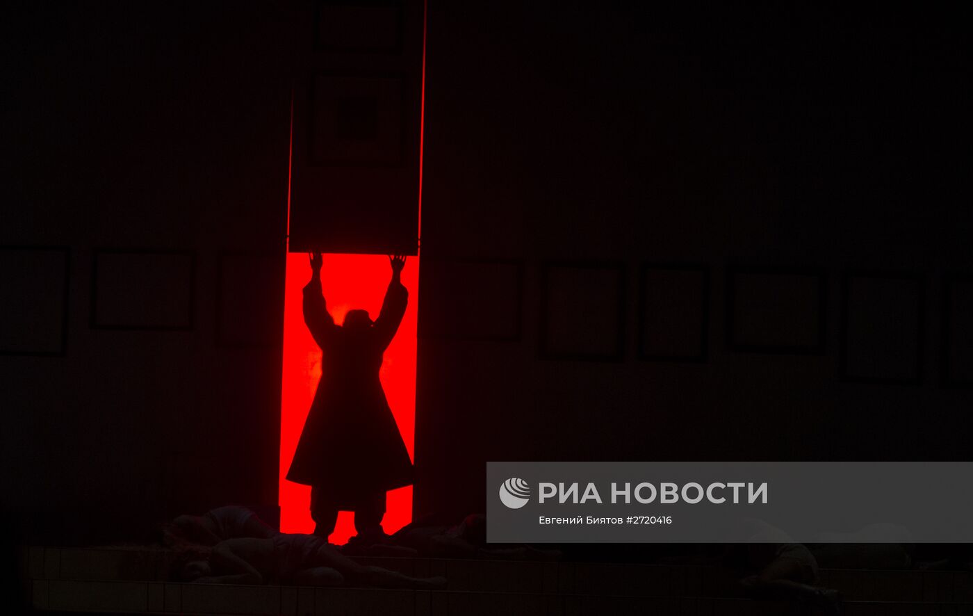 Прогон спектакля "Яма" в постановке Егора Дружинина