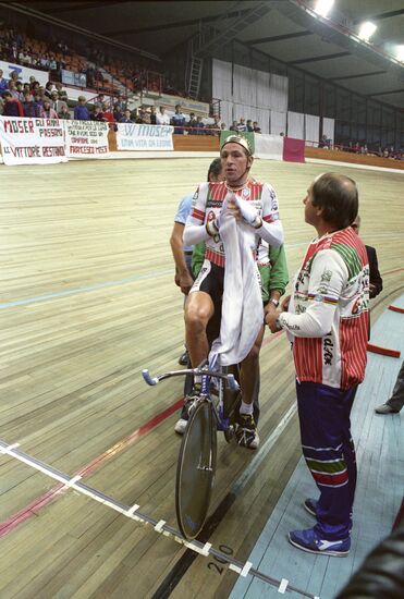 Итальянский велогонщик Франческо Мозер