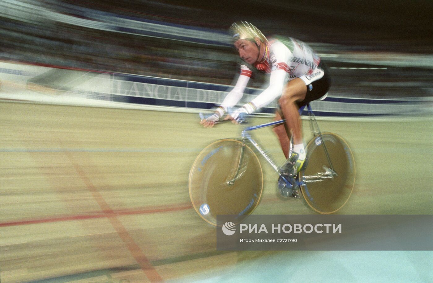 Итальянский велогонщик Франческо Мозер