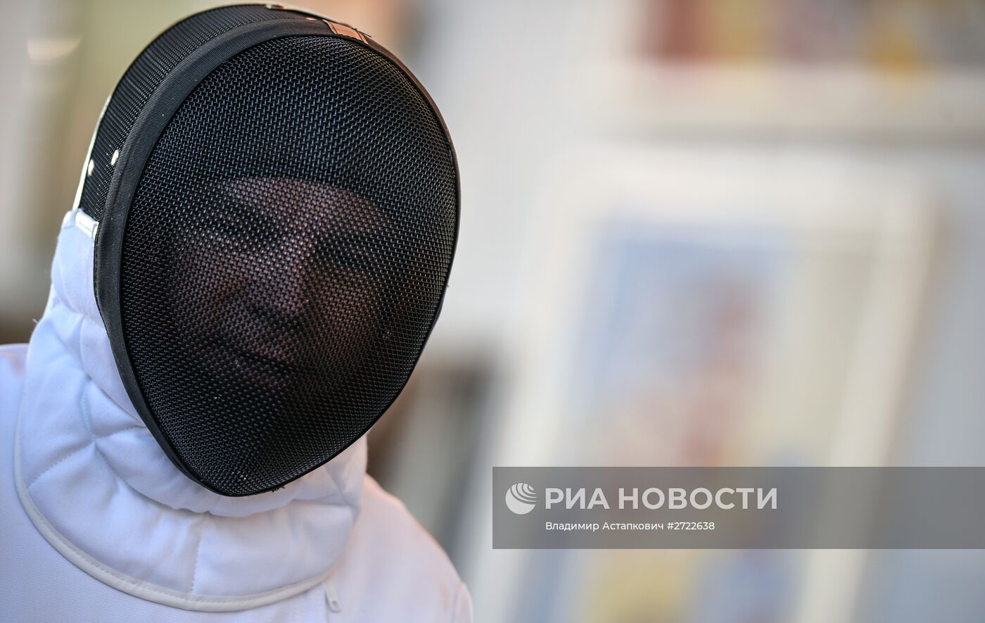 Президент МОК Т. Бах провел мастер-класс по фехтованию