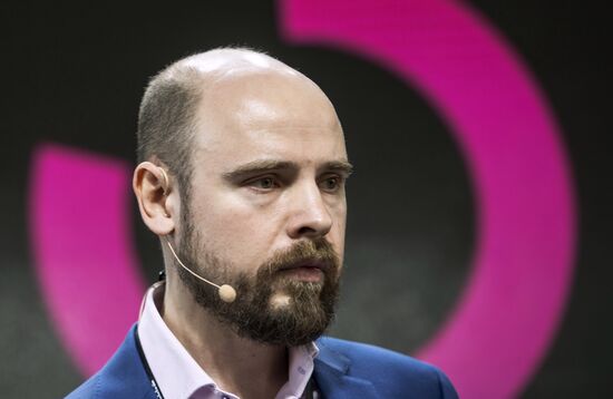 Запуск работы нового оператора сотовой связи TELE2 в Москве