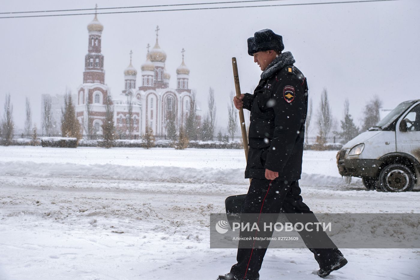 Снег в Омске