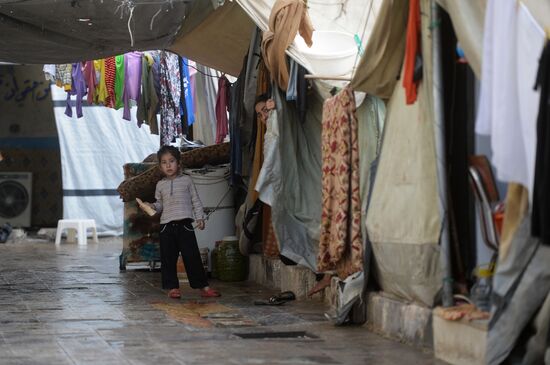 Лагерь беженцев в Дамаске