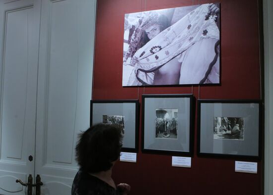 Открытие выставки "Таможня дает добро. Киноистории в деталях"