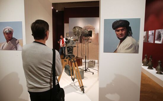 Открытие выставки "Таможня дает добро. Киноистории в деталях"