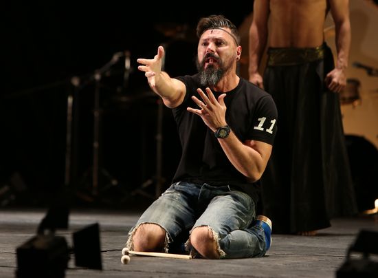 Премьера спектакля "Федра" по пьесе М.Цветаевой, приуроченная к Дню Рождению Р.Виктюка