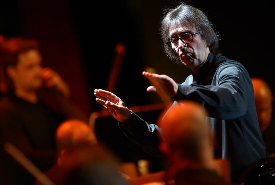 Музыкально-литературный проект Константина Хабенского и Юрия Башмета представлен в Москве