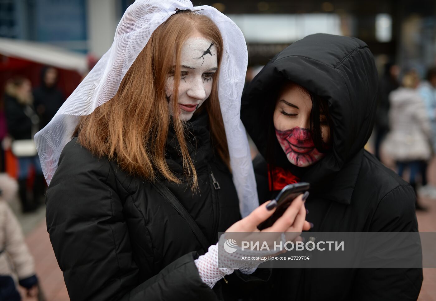 Празднование Хэллоуина в городах России