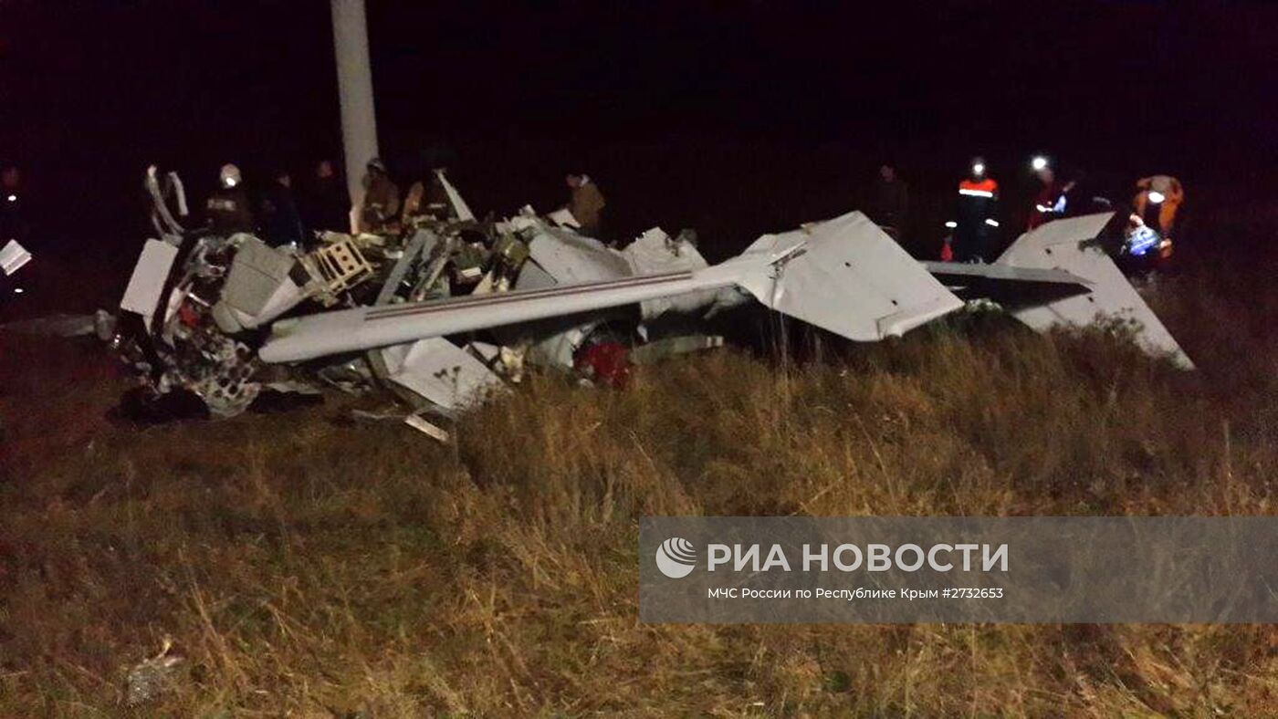 В Крыму разбился частный самолет