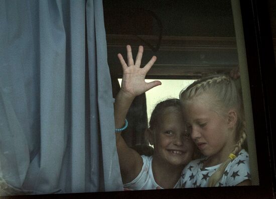 Российские туристы в аэропортах Египта