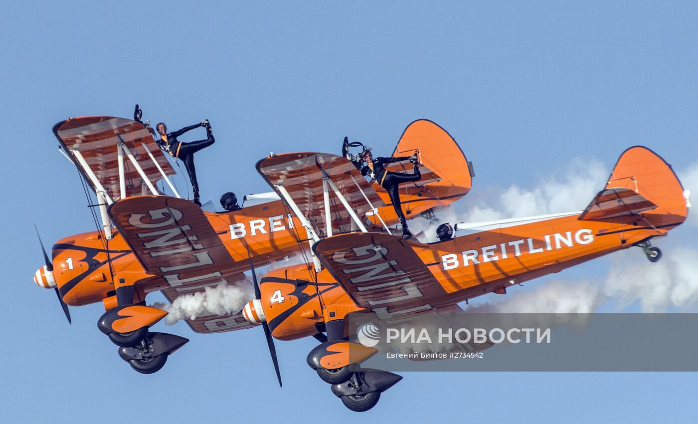 Международная авиационно-космическая выставка "Dubai Airshow-2015. День второй