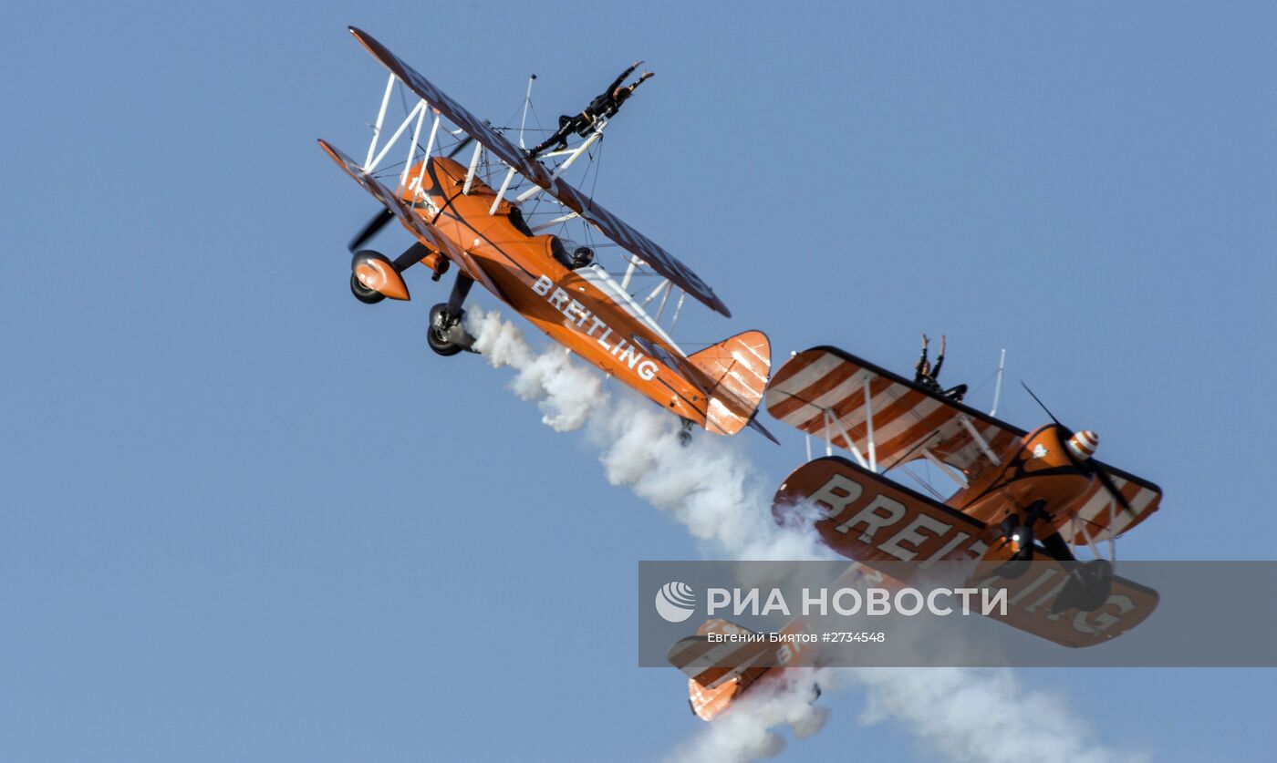 Международная авиационно-космическая выставка "Dubai Airshow-2015. День второй