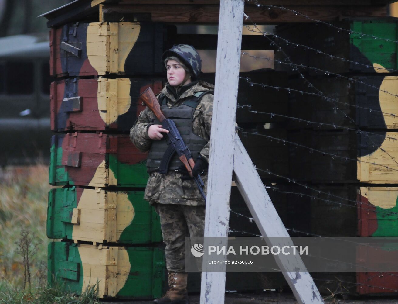 Обучение украинских военных во Львовской области