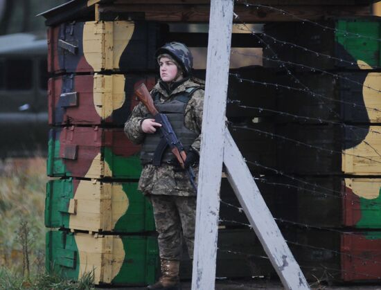 Обучение украинских военных во Львовской области
