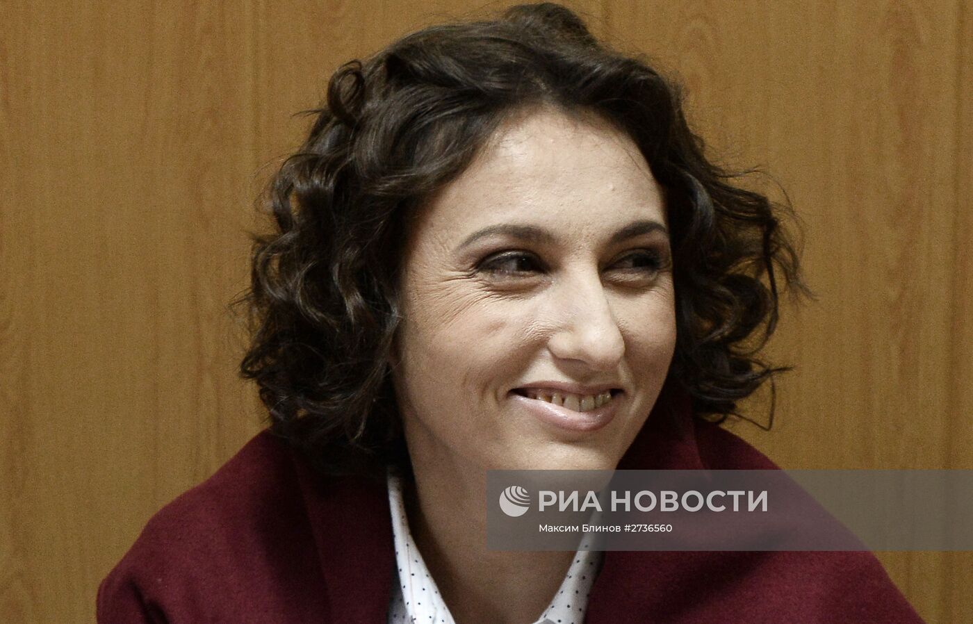 Рассмотрение дела в отношении В.Павленко, обвиняемой в краже собаки-поводыря у незрячей певицы Ю.Дьяковой