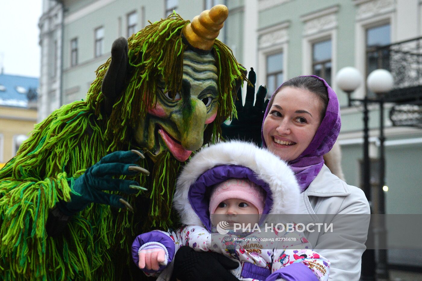 Санта-Клаус встретился с Татарским Дедом Морозом Кыш Бабаем в Казани