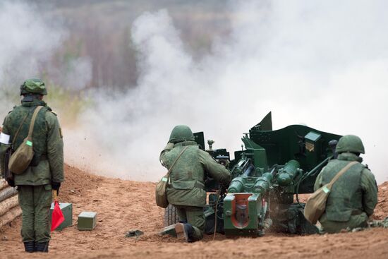 Боевые стрельбы из ракетно-артиллерийского вооружения в Ленинградской области