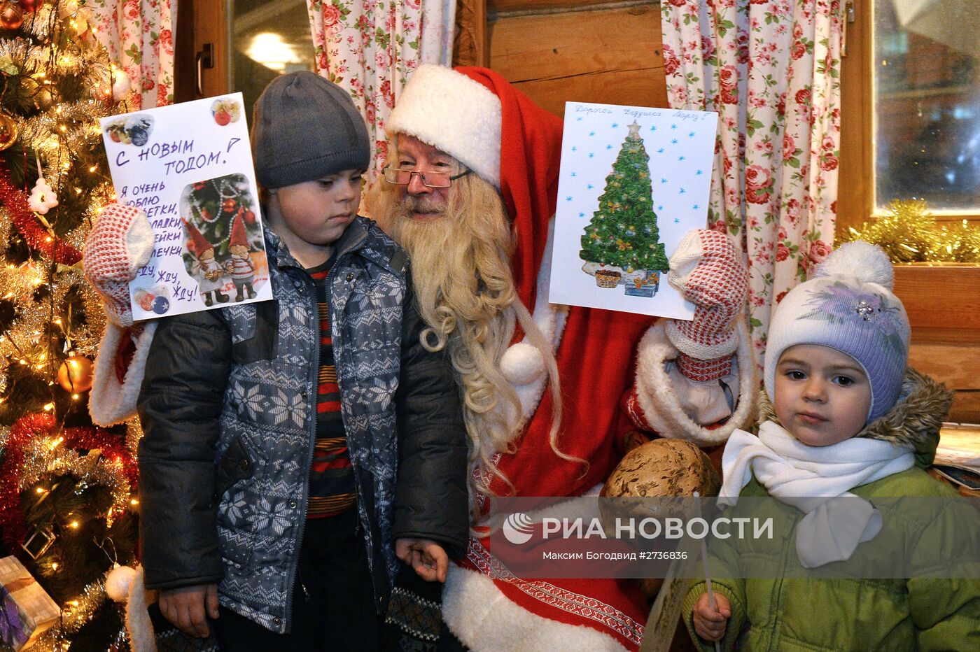 Санта-Клаус встретился с Татарским Дедом Морозом Кыш Бабаем в Казани