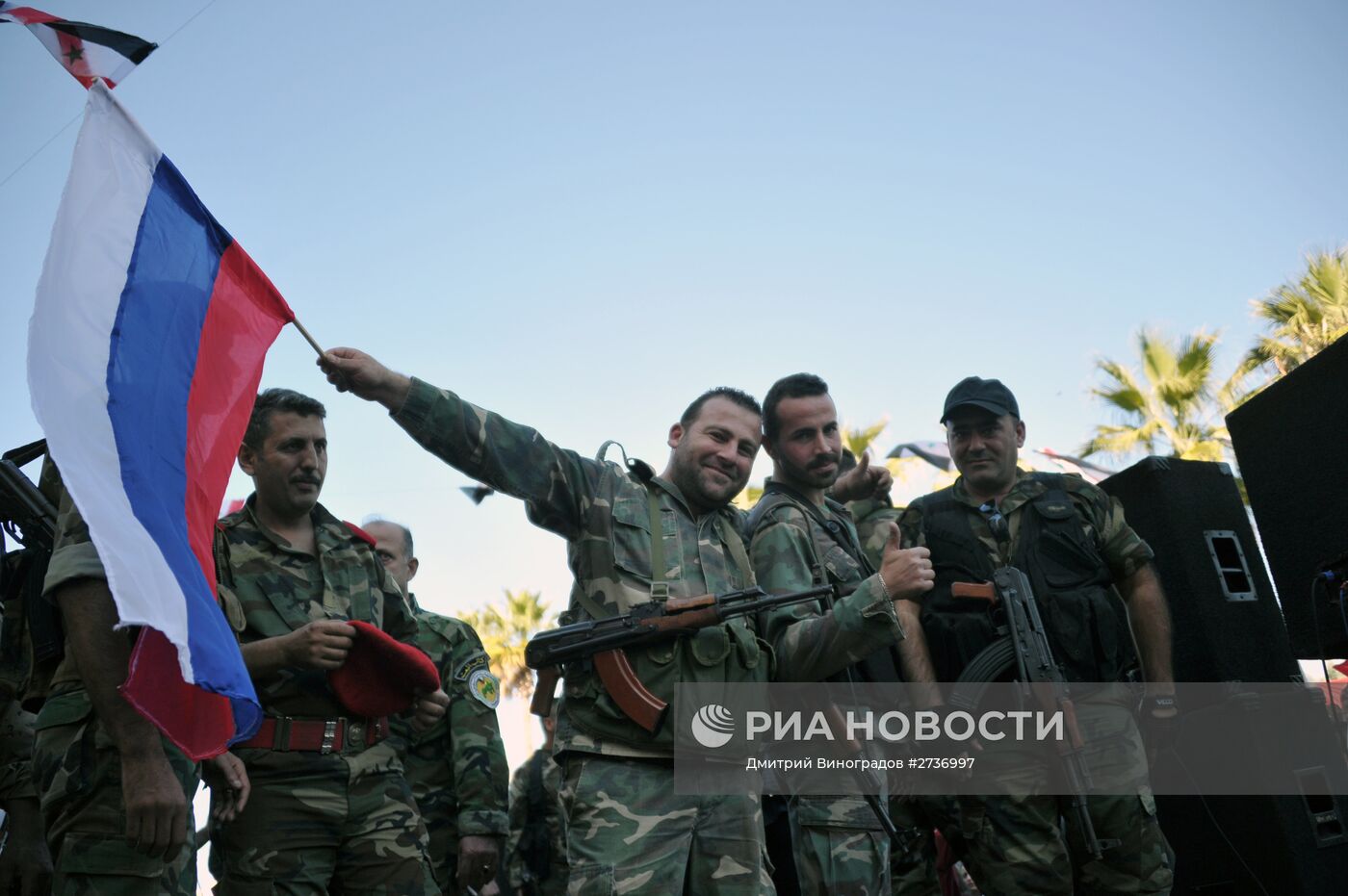 Митинг в поддержку операции российской авиагруппы прошел в городе Тартус