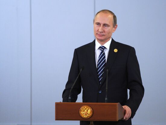 Президент РФ В.Путин принимает участие в саммите G20 в Турции