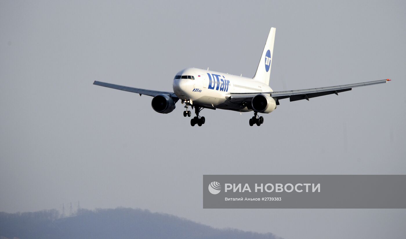Первый рейс авиакомпании Utair по маршруту Владивосток — Москва