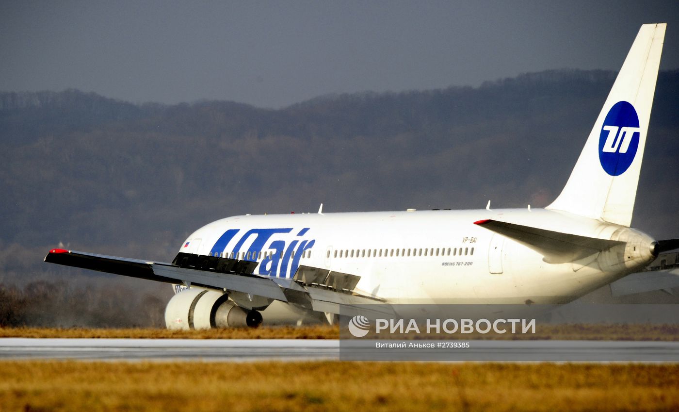 Первый рейс авиакомпании Utair по маршруту Владивосток — Москва